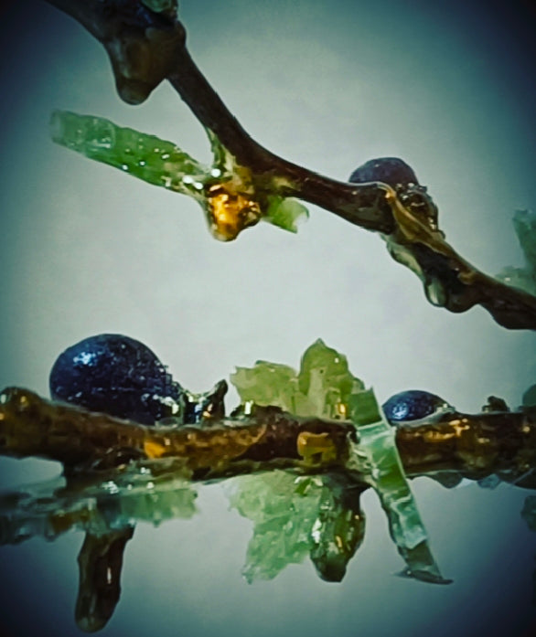 Emerald Fig Bonsai — Green Glass & Gold