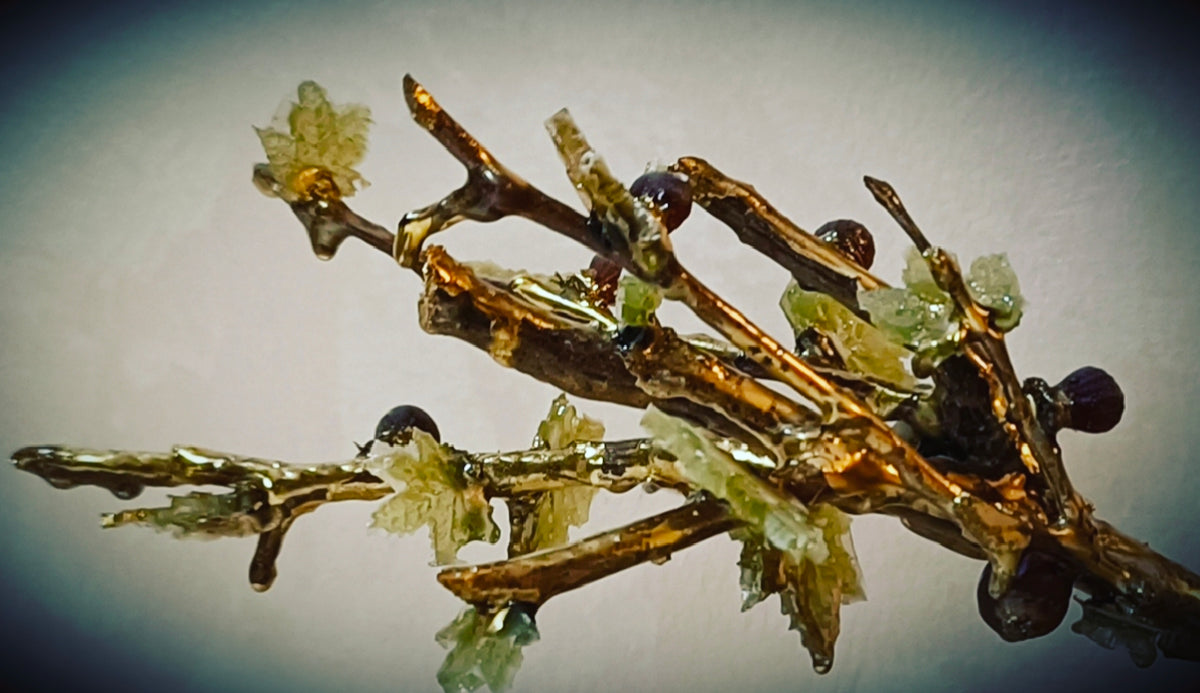 Emerald Fig Bonsai — Green Glass & Gold